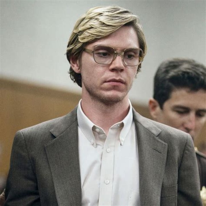 Understanding Jeffrey Dahmer: The Infamous Serial Killer